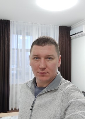 Aleksey, 37, Russia, Krasnoyarsk