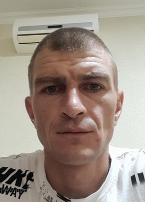 Вадим из Ростова-на-Дону 33 года
