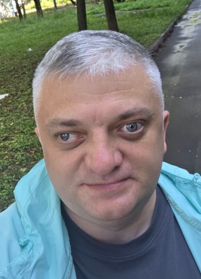 Виталий из Москвы 42 года