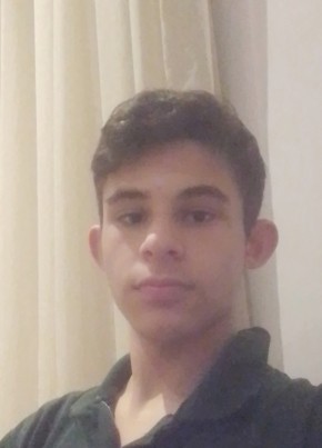 Kaleb из Chapecó 18 лет