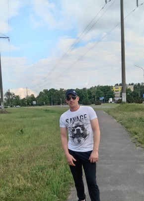 Слава из Калинкавичы 28 лет