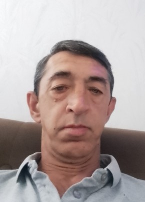 Амир