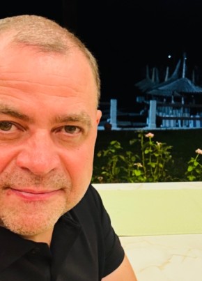 Konstantin из Kirchhain 46 лет