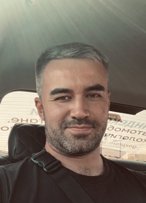 Юрий из Волжского (Волгоградской обл.) 33 года