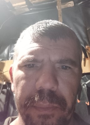 Сергей Шершень из Киева 42 года