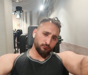 Reza, 26, Braunschweig