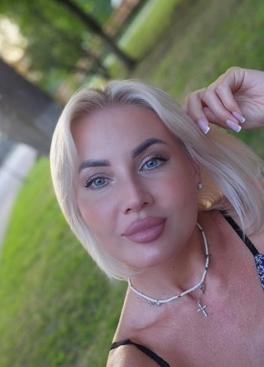 Oksana из Paris 40 лет