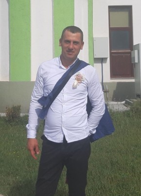Ibrahim, 35, Bosna i Hercegovina, Fojnica