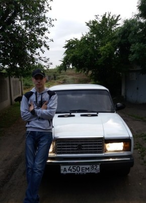 Denis, 30, Russia, Kerch