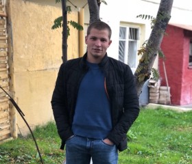 Толяс Богданов, 26 лет, Екатеринбург