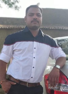 Manubhai, 18, India, Ahmedabad