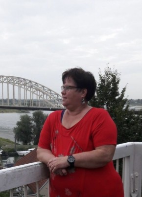 Sandra, 61, Koninkrijk der Nederlanden, Nijmegen