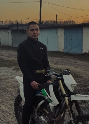 Stanislav из Ачинска 23 года
