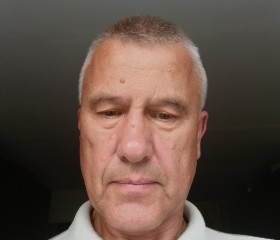 Анатолий, 64 года, Московский