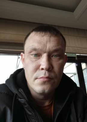 Эдгард из Уфы 38 лет