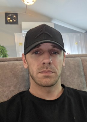 Дмитрий из Новочебоксарска 33 года