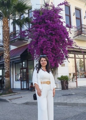 Elena, 39, Russia, Moscow