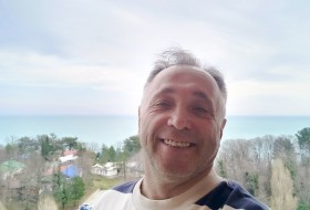 Igor, 56 - Just Me