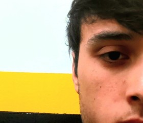 Mekhrochiddin, 19, Dushanbe