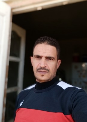Ammar, 45, People’s Democratic Republic of Algeria, Hassi Messaoud