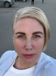 Olga, 49, Saint Petersburg