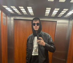 Sacha, 18, Lublin