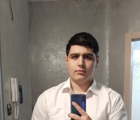 Shakarov Eduard, 20, Ulyanovsk