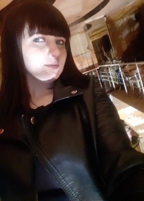 Аня, 31, Россия, Феодосия