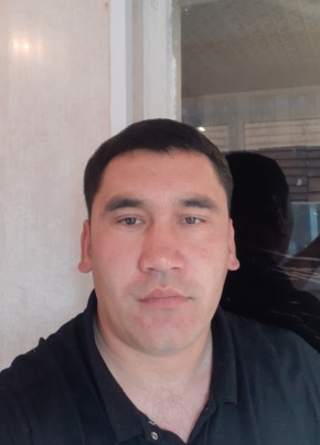 Саша, 36, Россия, Барнаул