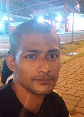 Lengchai из Petaling Jaya 31 год