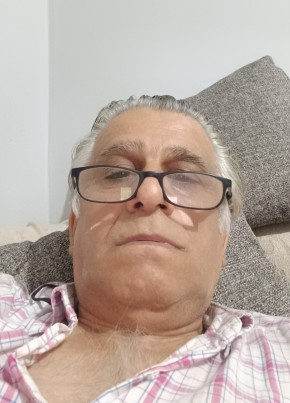 Mithat из Bahçelievler 64 года