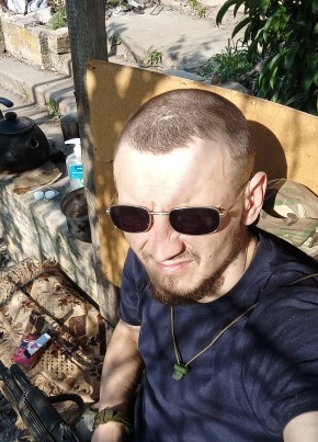 Илья, 30, Россия, Боровичи