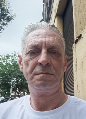 Michael из Budapest XX. kerület 66 лет