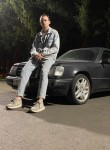 Valentin, 23, Tver