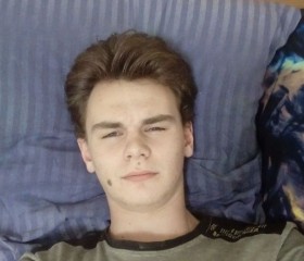 Sergey, 19, Voronezh