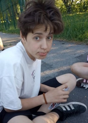 Dev, 18, Russia, Uzlovaya