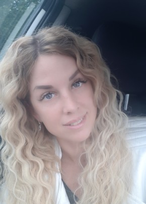 Лили, 41, Россия, Москва