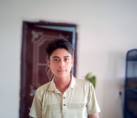 MD mokim, 18, New York City