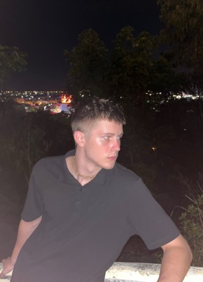 Глеб из Балашова 19 лет