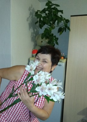 Анна, 60, Россия, Пермь