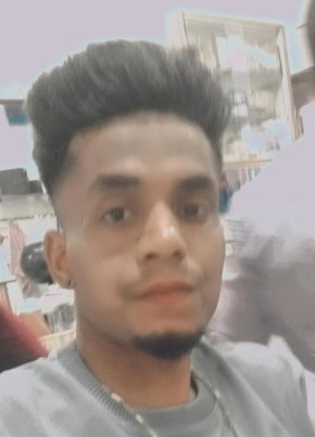 Narayan, 25, India, Calcutta