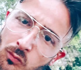 Christian, 32, Catania