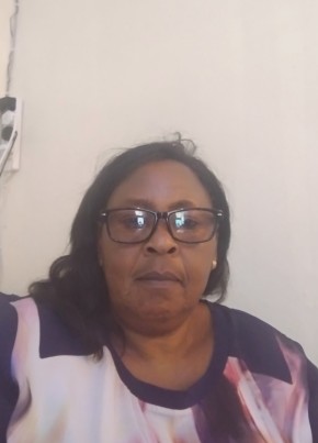 Alice, 58, Kenya, Nairobi