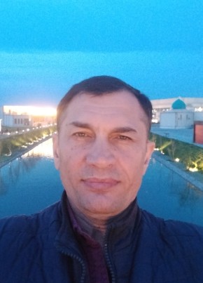 Khusan, 50, United States of America, Washington D.C.