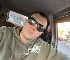 Roman, 32, Saint Petersburg