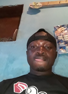 Christian, 40, République Gabonaise, Libreville