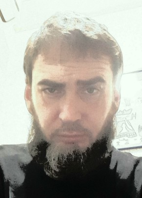 Александр из Сочи 42 года