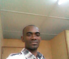 Augustin, 44 года, Douala