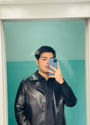 Emran из Бишкека 22 года