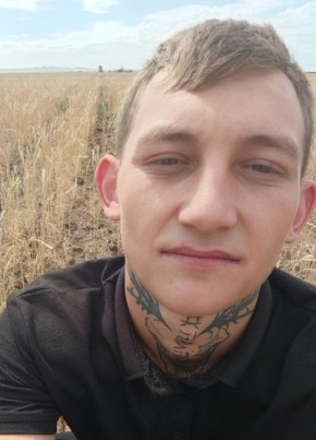 Данил из Өскемена 23 года